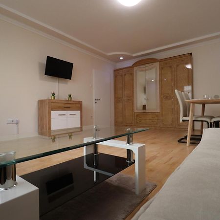 וינה Nettes Wohnapartment Nahe Prater מראה חיצוני תמונה