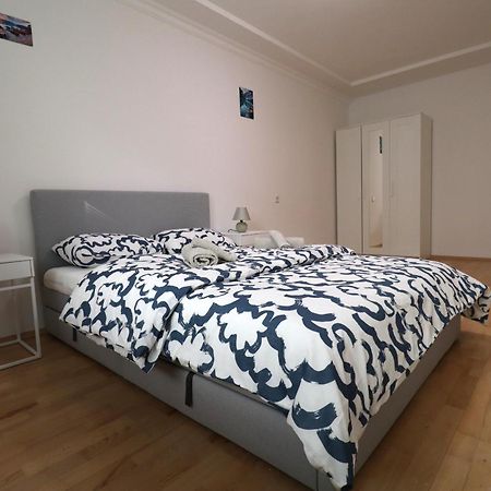 וינה Nettes Wohnapartment Nahe Prater מראה חיצוני תמונה
