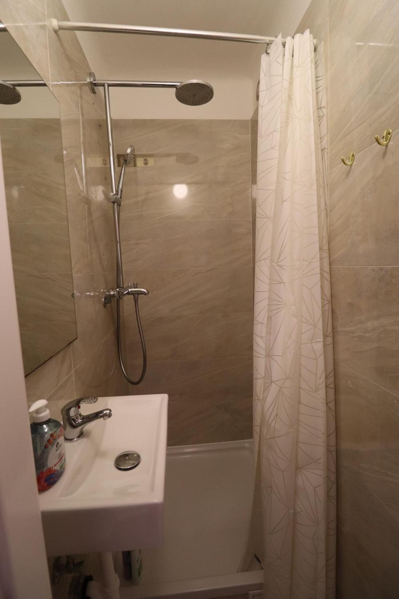 וינה Nettes Wohnapartment Nahe Prater מראה חיצוני תמונה